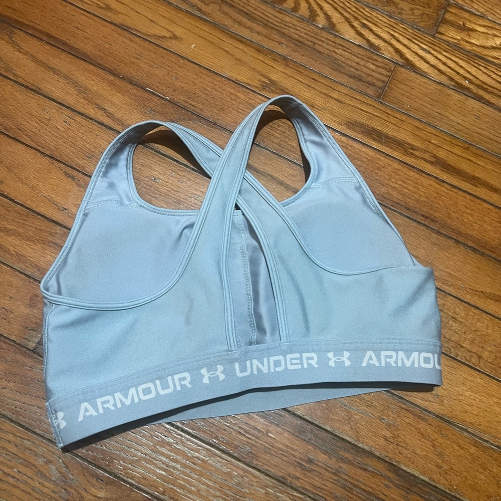 Under Armour Women's Sky Blue Sports Bra - Picture 2 of 3